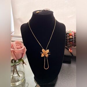 Vintage Gold Rose Pendant Necklace